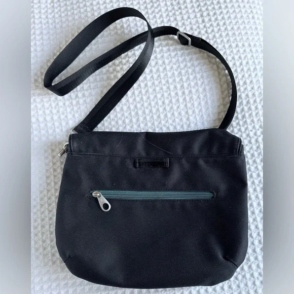 Haiku Bliss crossbody bag - Picture 2 of 9